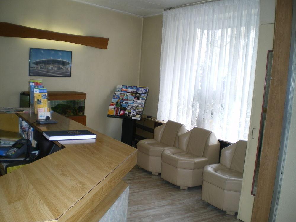 Hotel Moderne Saint-Denis  Zewnętrze zdjęcie