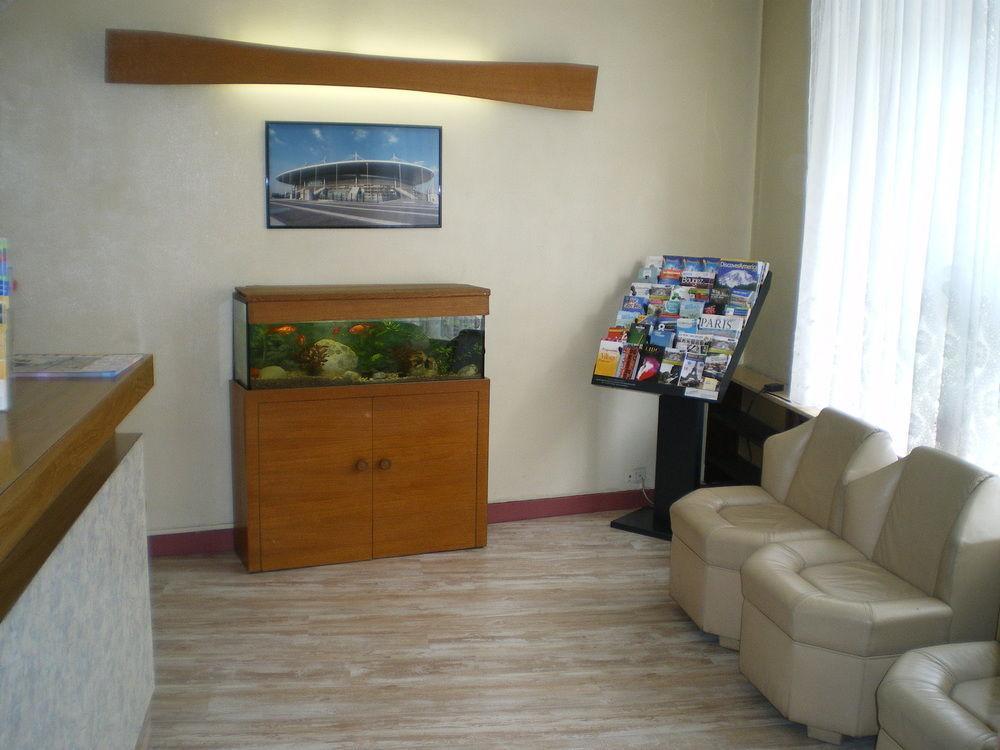Hotel Moderne Saint-Denis  Zewnętrze zdjęcie