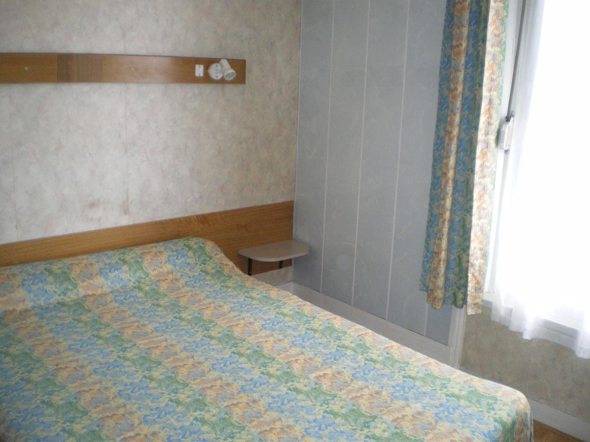 Hotel Moderne Saint-Denis  Zewnętrze zdjęcie