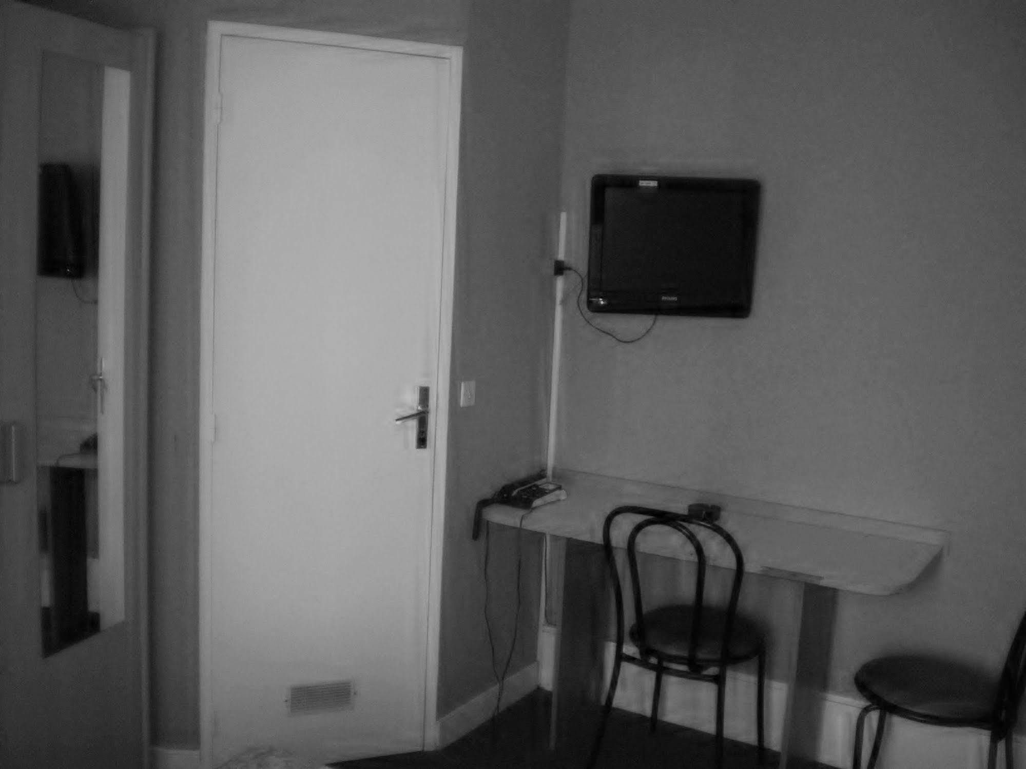 Hotel Moderne Saint-Denis  Zewnętrze zdjęcie