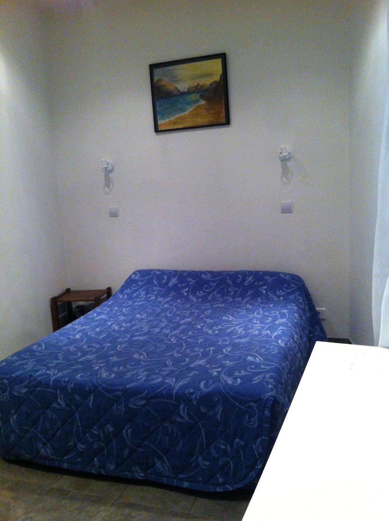 Hotel Moderne Saint-Denis  Zewnętrze zdjęcie